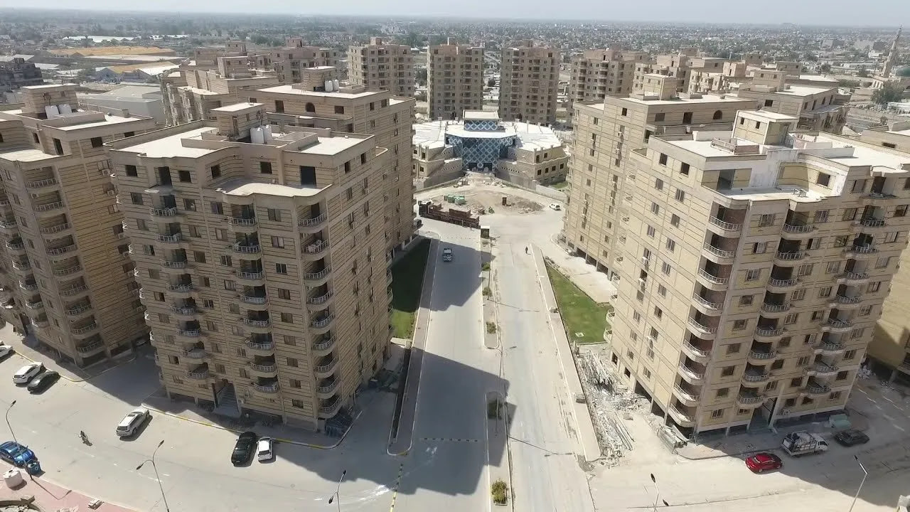 خبير اقتصادي: الروتين وسوء التخطيط يضعفان قدرة المؤسسات الوطنية على منافسة الشركات الأجنبية