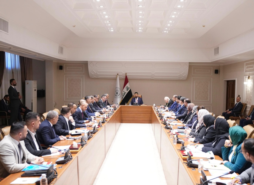 رئيس مجلس الوزراء يوجه بحزمة قرارات مالية لدعم التنمية وتنويع مصادر الدخل