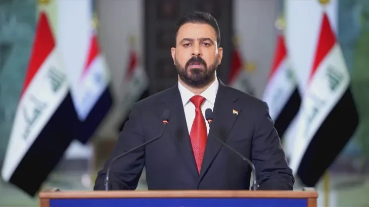 Prime Minister Commends the Shiite National Current's Initiative to Integrate Armed Formations into State Institutions
