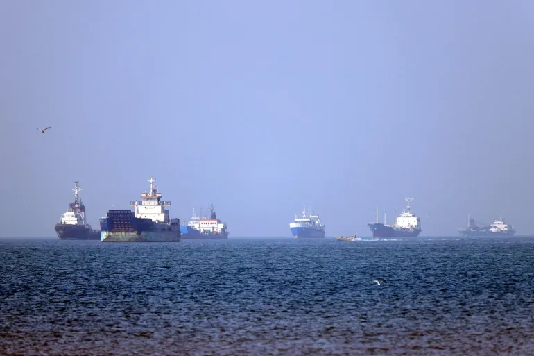 Iraqi Oil Prices Decline Following Marketing Discounts to Overcome Maritime Navigation Challenges