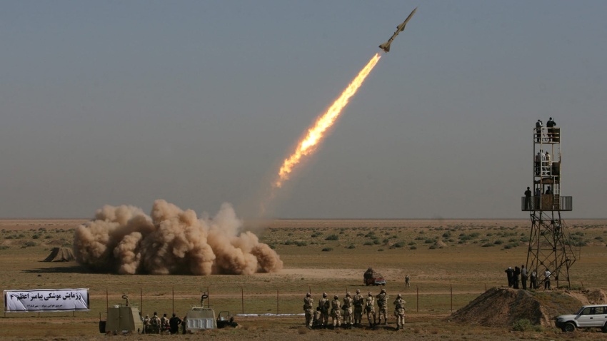 Several Gulf States Close Airspace Following Missile Attacks on Foreign Military Bases