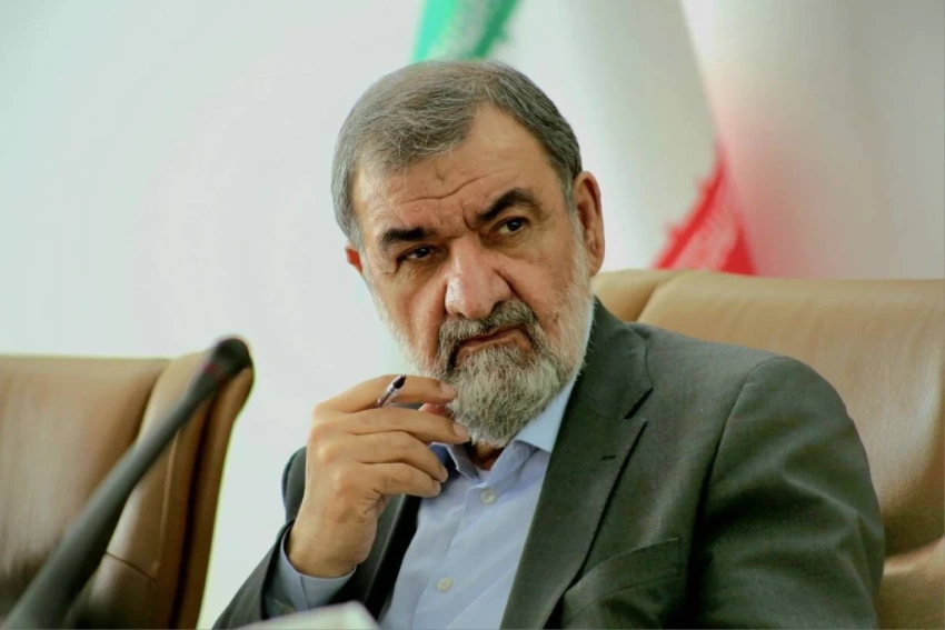 مستشار إيراني: المفاوضات مع واشنطن وصلت إلى طريق مسدود ونحذر من اتساع رقعة الصراع