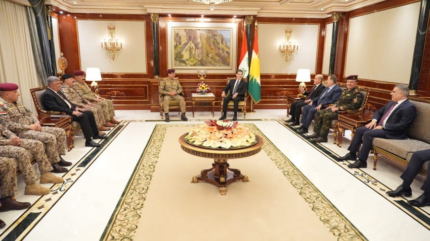 وفد عسكري رفيع برئاسة رئيس أركان الجيش يصل إقليم كردستان لتعزيز التنسيق الأمني