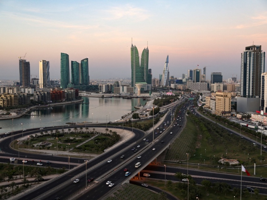 البحرين تدين الاعتداءات الإيرانية وتطالب مجلس الأمن بتحرك دولي عاجل