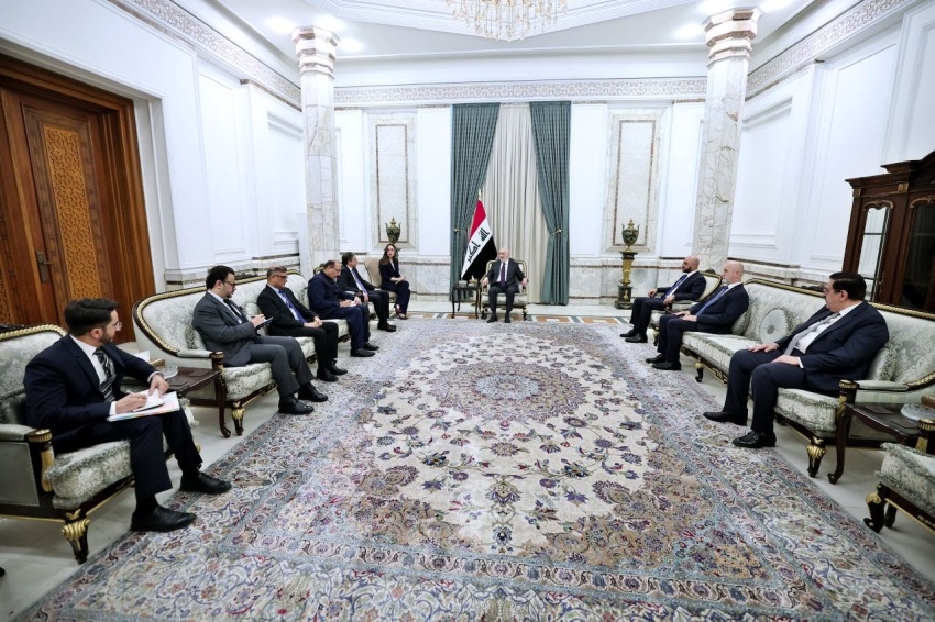 رئاسة الجمهورية تتلقى دعوة رسمية لزيارة إسلام آباد وتبحث تعزيز التعاون المشترك