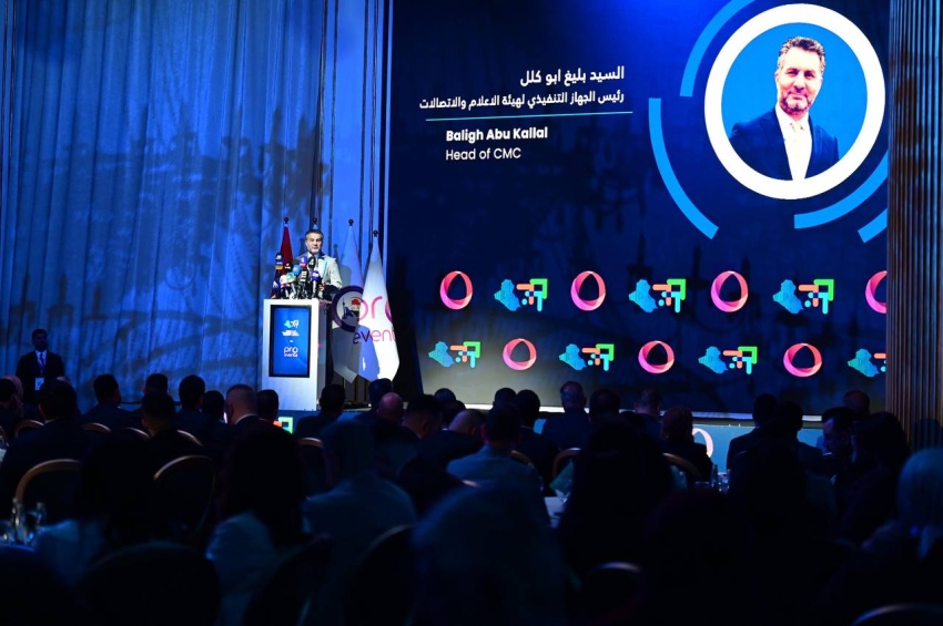 هيئة الإعلام والاتصالات تقترب من استكمال إجراءات ترخيص خدمات "ستارلنك" في العراق