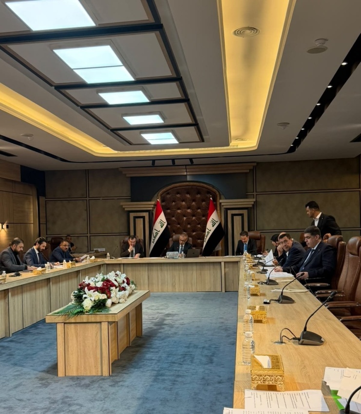 اللجنة المالية النيابية تبحث مع وزارة المالية أسباب تأخر العلاوات ورواتب العقود