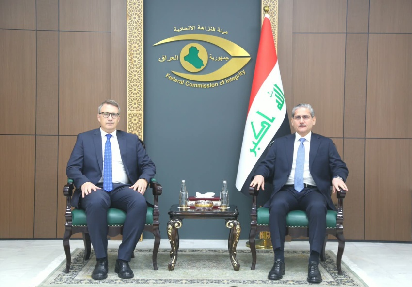 هيئة النزاهة والسفير التركي يبحثان تعزيز التعاون المشترك لاسترداد الأموال والمطلوبين
