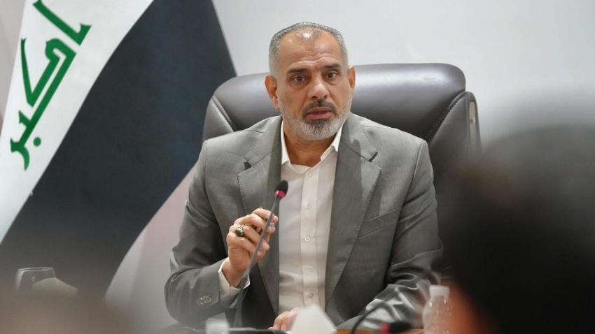 تحذيرات برلمانية من تداعيات حظر طيران إقليمي على الاقتصاد والسياحة في العراق